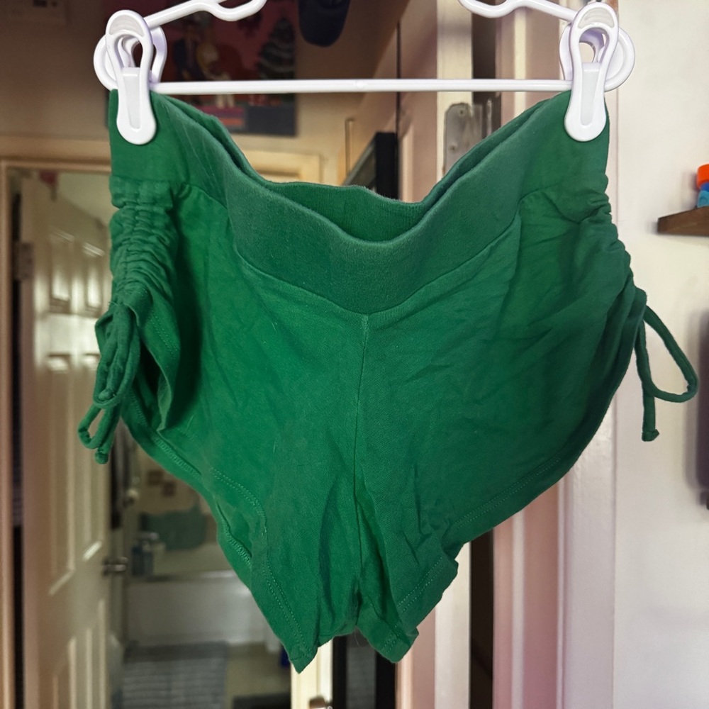 Women’s Kelly Green Shorts - Picture 3 of 6